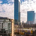 P&o Center