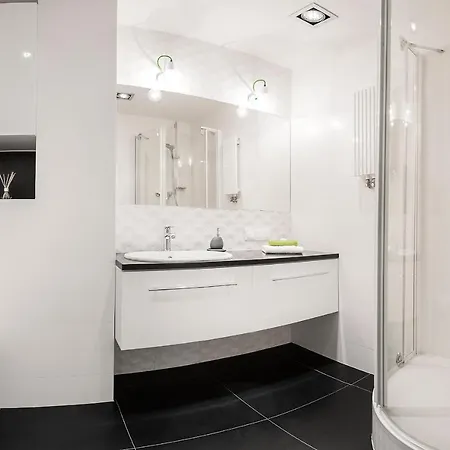 P&o Center Apartment Warsaw